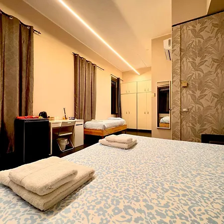 Affittacamere The Rock Con Bagno Privato Self Check In Piacenza