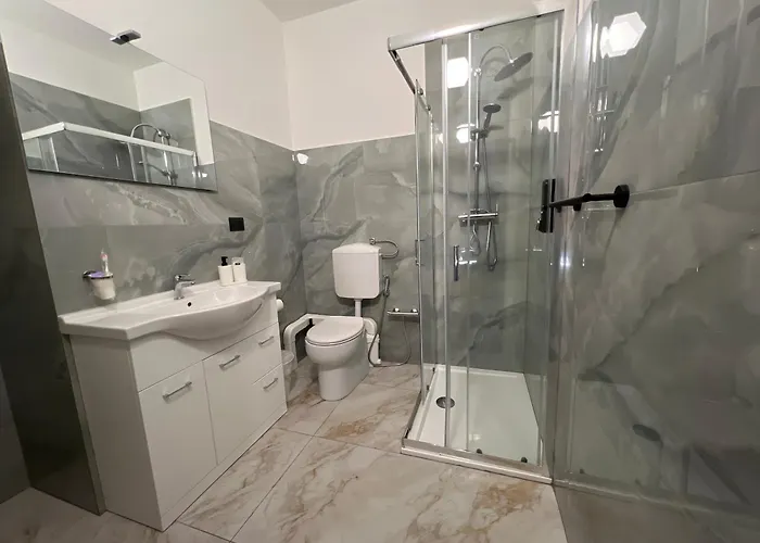 The Rock Con Bagno Privato Plaisance