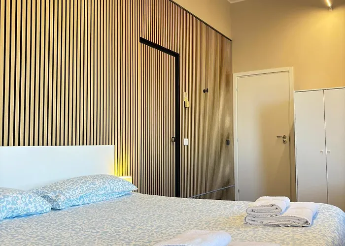 Πανσιόν The Rock Con Bagno Privato Πιατσέντζα