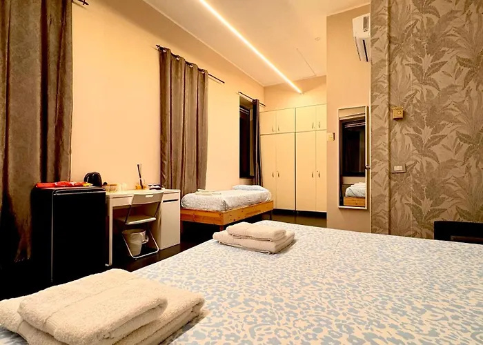 Πανσιόν The Rock Con Bagno Privato Πιατσέντζα